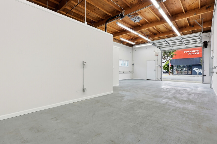 More Photos Of 1555 Yosemite Ave, San Francisco Warehouse For Sale