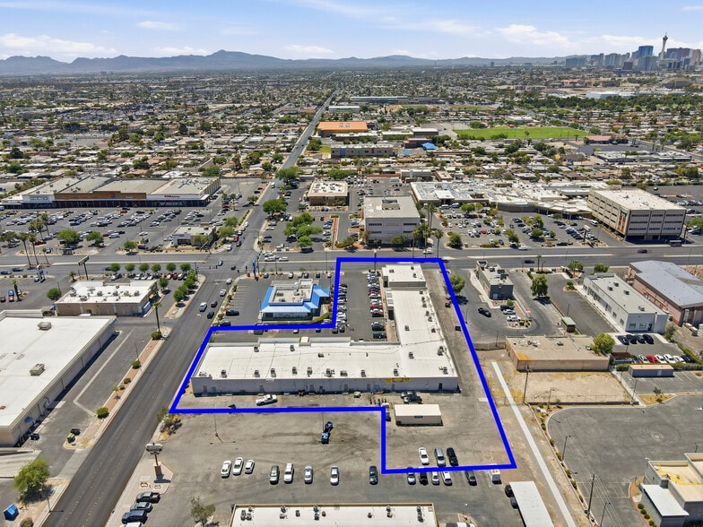 More Photos Of 1820 E Lake Mead Blvd, North Las Vegas Freestanding For Sale