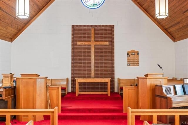 More Photos Of 551 Lee Jackson Hwy, Staunton Religious Facility For Sale