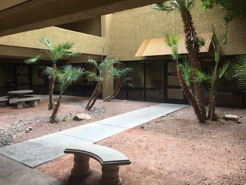 More Photos Of 4801 S Lakeshore Dr, Tempe Office For Lease