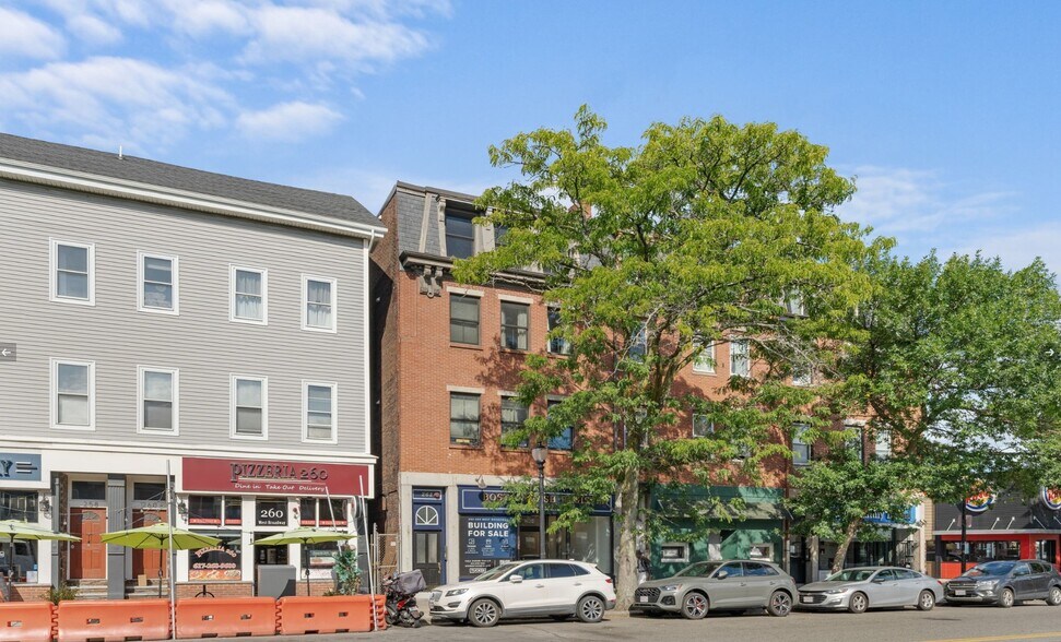 More Photos Of 262-264 W Broadway, South Boston Apartments For Lease