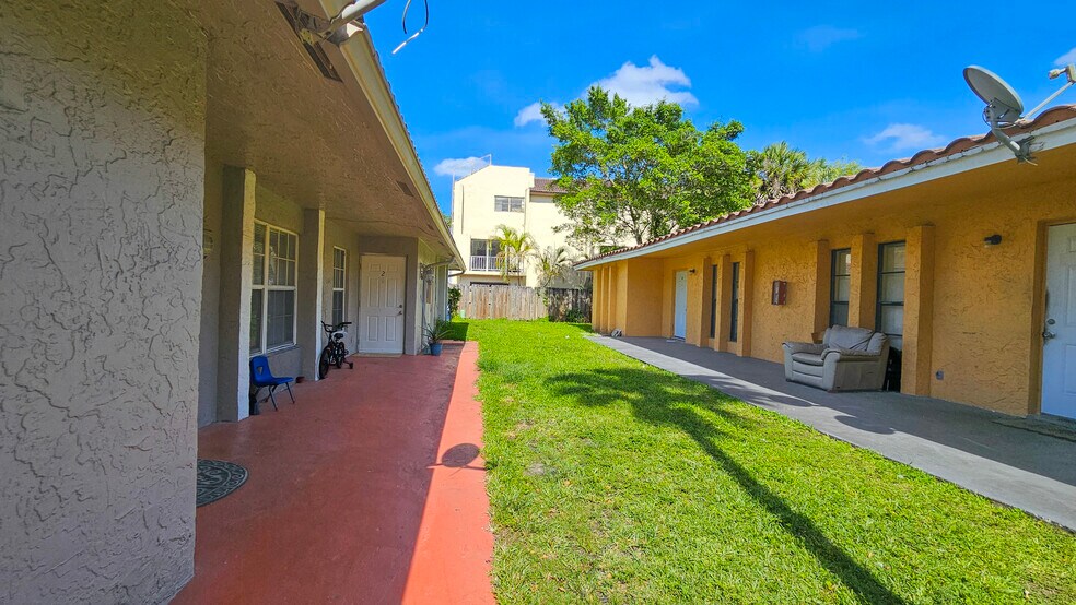 More Photos Of 3775 NW 116th Ter, Coral Springs Apartments For Sale