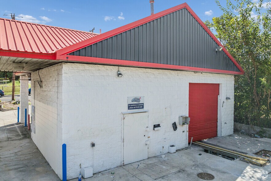 More Photos Of 4950 Evers Rd, San Antonio Carwash For Sale