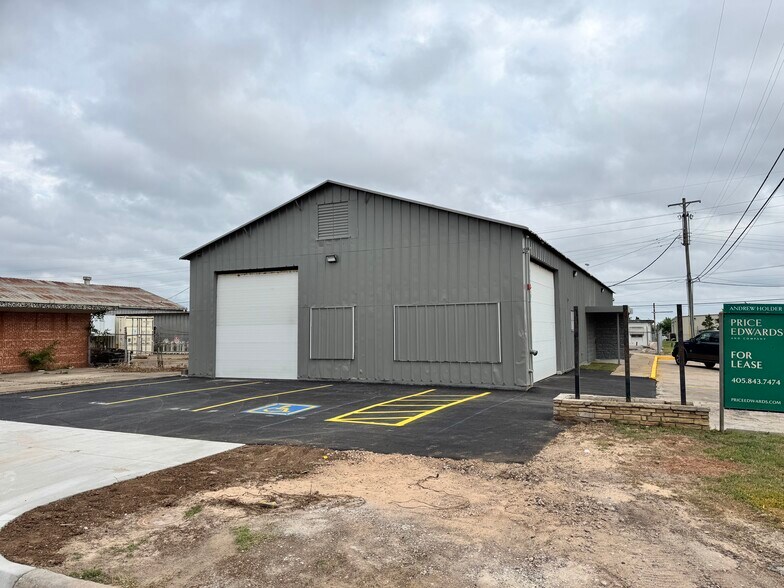 Primary Photo Of 3003 N Oklahoma Ave, Oklahoma City Warehouse For Lease