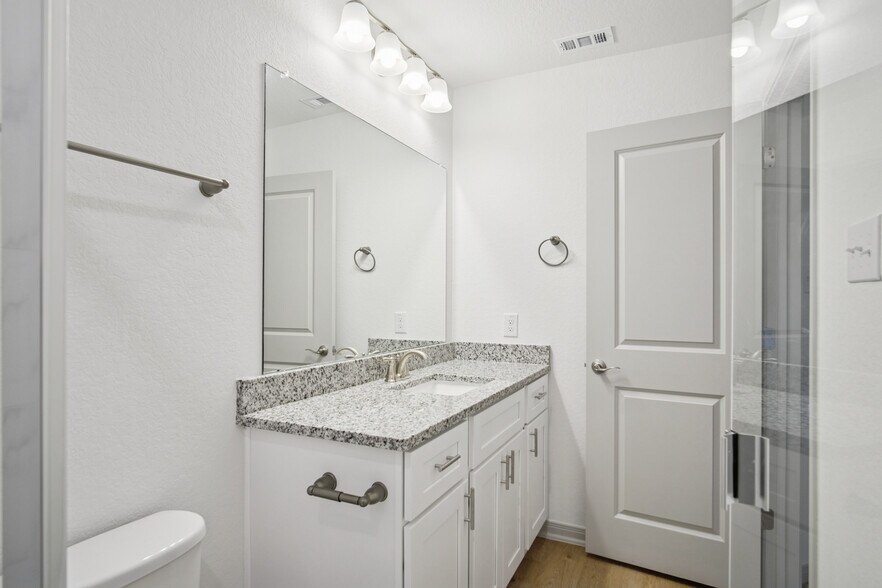 More Photos Of 6408 Segovia Ranch, San Antonio Apartments For Sale