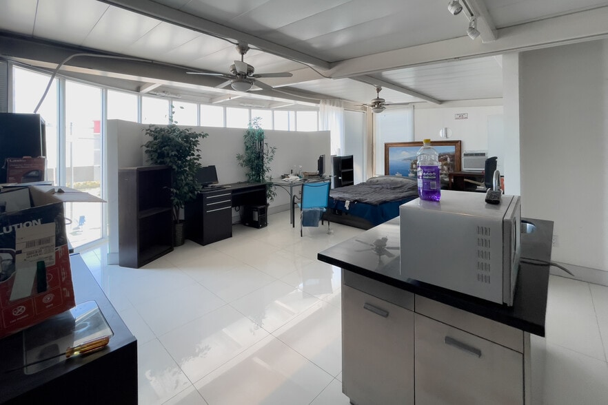 More Photos Of 16101 S Avalon Blvd, Gardena Carwash For Sale