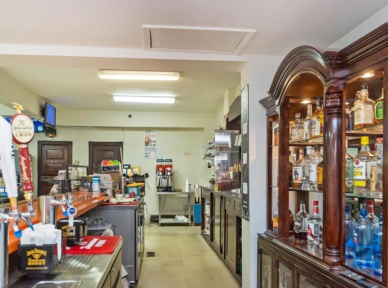 More Photos Of 1635 Broadway, Bethlehem Storefront For Sale