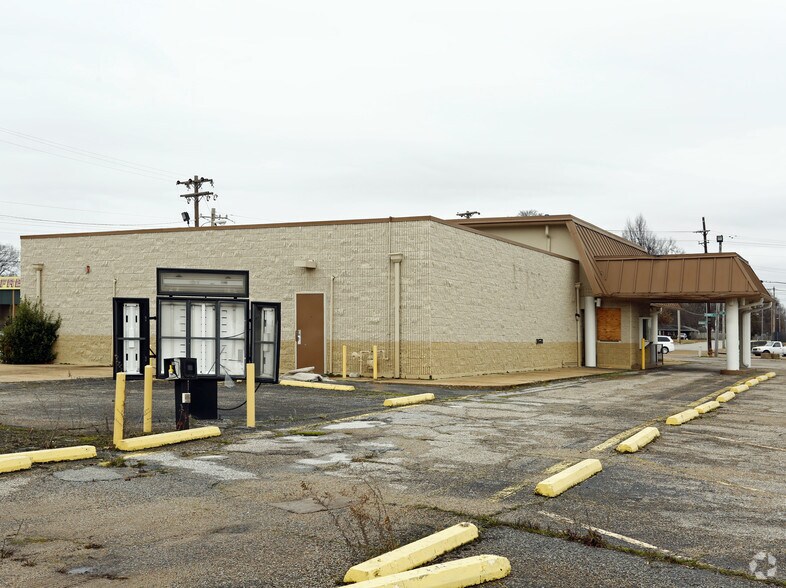 More Photos Of 5033 Summer Ave, Memphis Restaurant For Sale