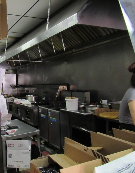 More Photos Of 5 New Main St, Haverstraw Storefront Retail Residential For Sale