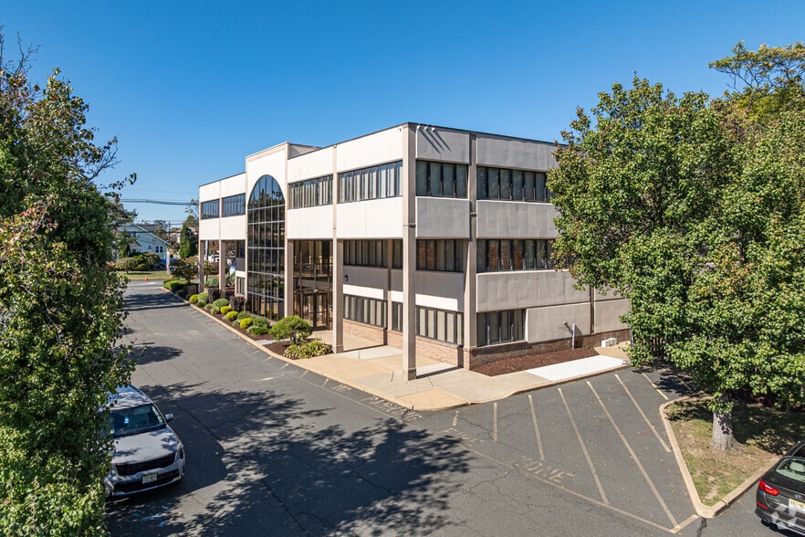 Primary Photo Of 622 Georges Rd, North Brunswick Medical For Sale