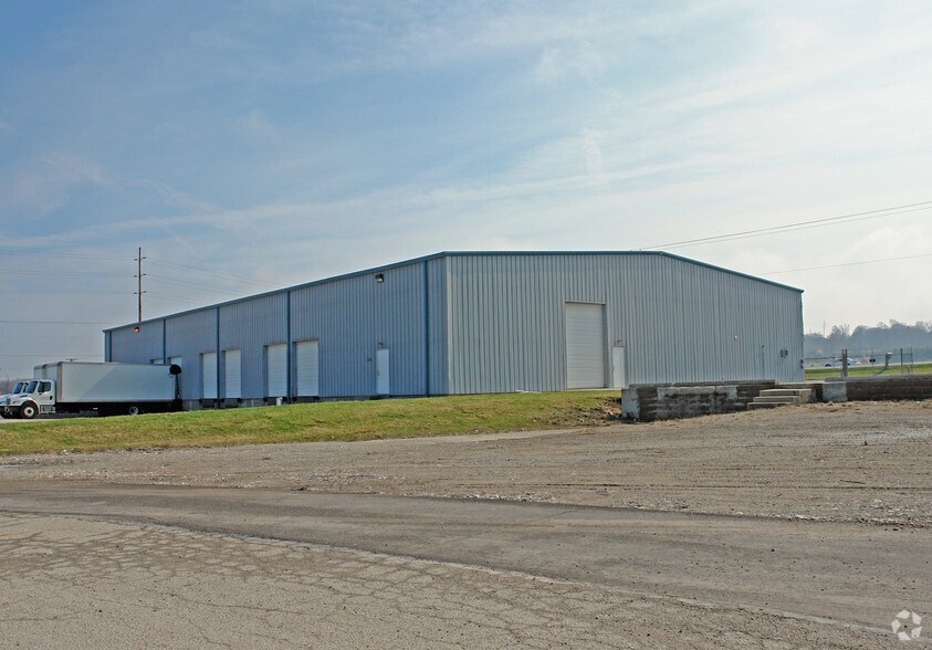 More Photos Of 6915 Urbana Rd, Springfield Warehouse For Lease