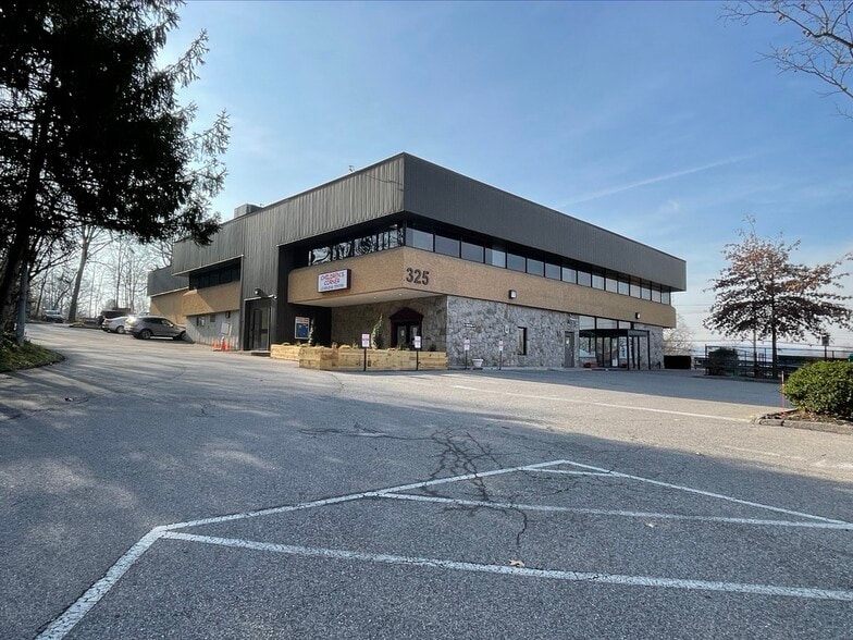 More Photos Of 325 S Highland Ave, Briarcliff Manor Village Medical For Lease