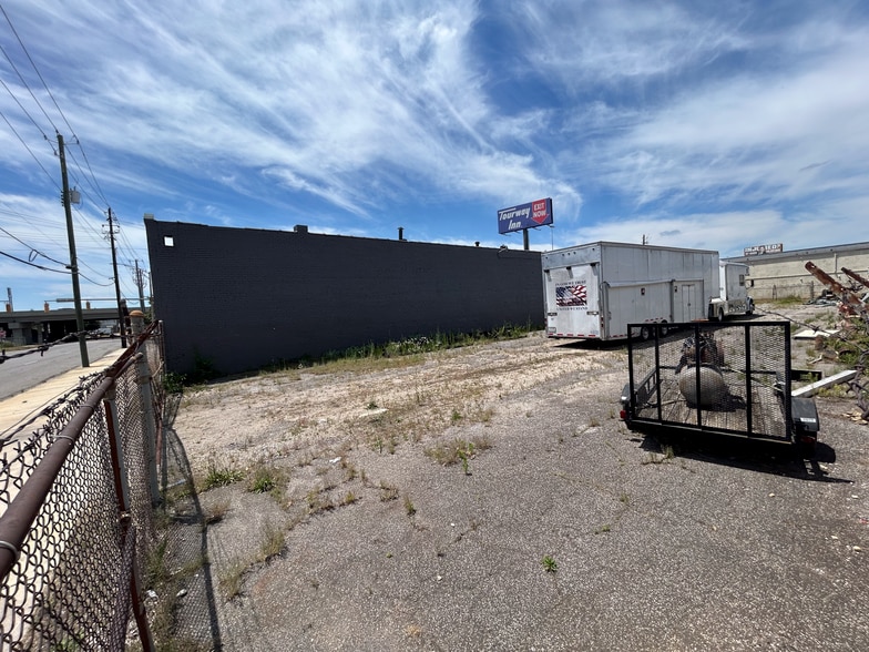 More Photos Of 511 11th St N, Birmingham Warehouse For Sale