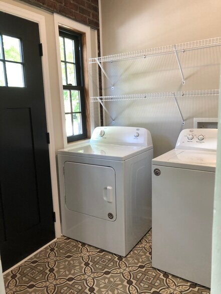 More Photos Of 200 N Gulf St, Sanford Multifamily For Sale