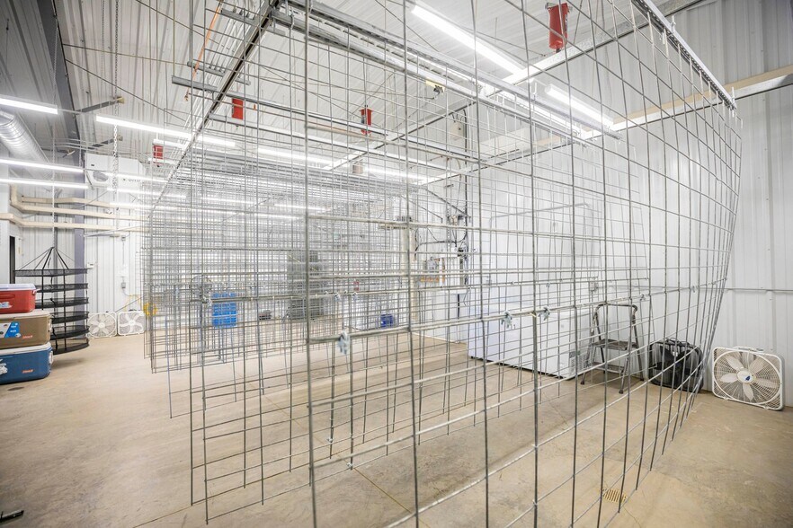 More Photos Of 2340 Bennett Rd, Rye Specialty For Sale