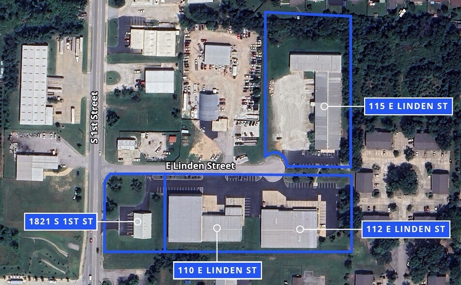 More Photos Of 1821 S 1st St, Rogers Unknown For Lease