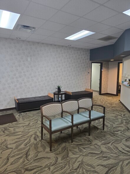 More Photos Of 2098 Teron Trace, Dacula Office For Sale