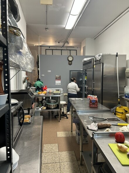 More Photos Of 193 Main St, Ossining General Retail For Sale