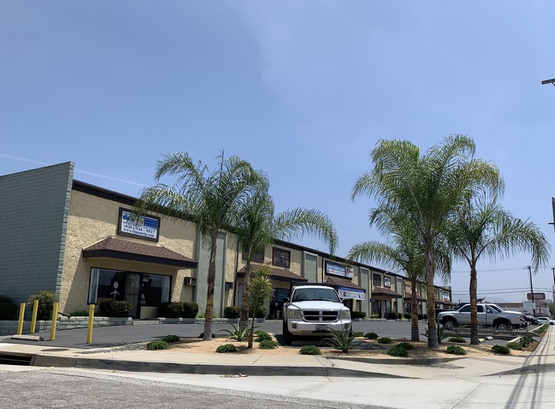 Primary Photo Of 1001-1023 W Foothill Blvd, Azusa Warehouse For Lease