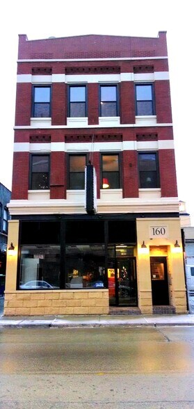 More Photos Of 160 N Halsted St, Chicago Restaurant For Lease