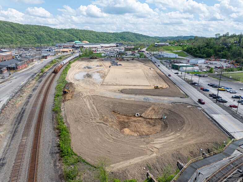 More Photos Of 206 State St, Clairton Industrial For Lease