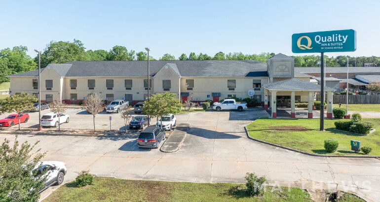More Photos Of 120 Highway 21 S, Monroeville Hotel For Sale