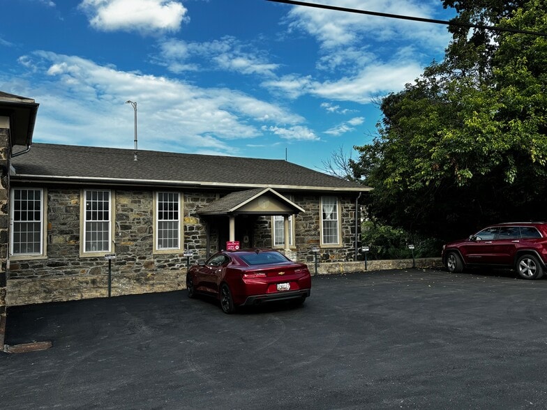 More Photos Of 1750 Union Ave, Baltimore Light Manufacturing For Lease