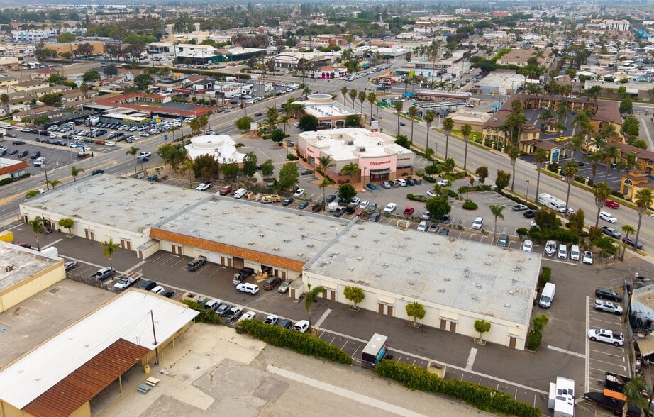 Primary Photo Of 1222-1230 Saviers Rd, Oxnard Warehouse For Sale