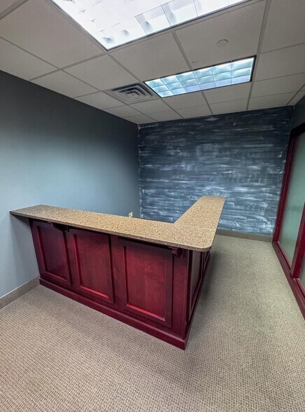 More Photos Of 206 S Broadway, Rochester Office For Lease