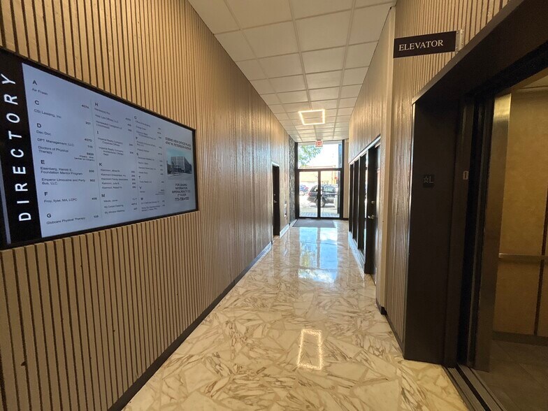More Photos Of 4747 W Peterson Ave, Chicago Office For Lease