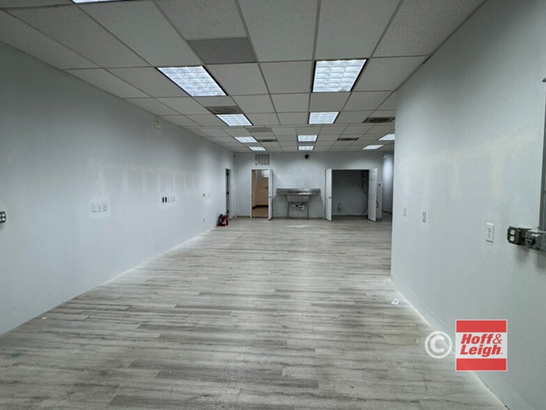 More Photos Of 877-881 Federal Blvd, Denver Medical For Lease
