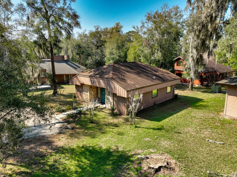 More Photos Of 943 Cesery Blvd, Jacksonville Medical For Sale