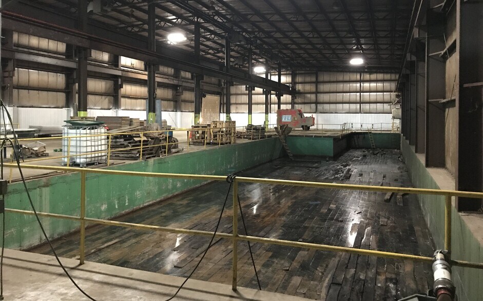 More Photos Of 315 W Mill St, Beaver Dam Manufacturing For Lease