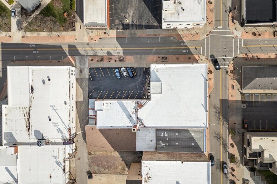 More Photos Of 24 W 3rd St, Mansfield Office For Sale