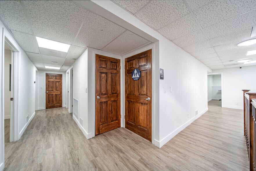 More Photos Of 1230 N Jefferson St, Anaheim Light Distribution For Sale