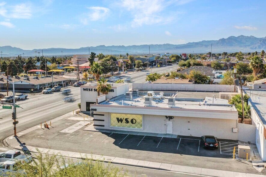 More Photos Of 808 W Lake Mead Blvd, Las Vegas Bar For Lease