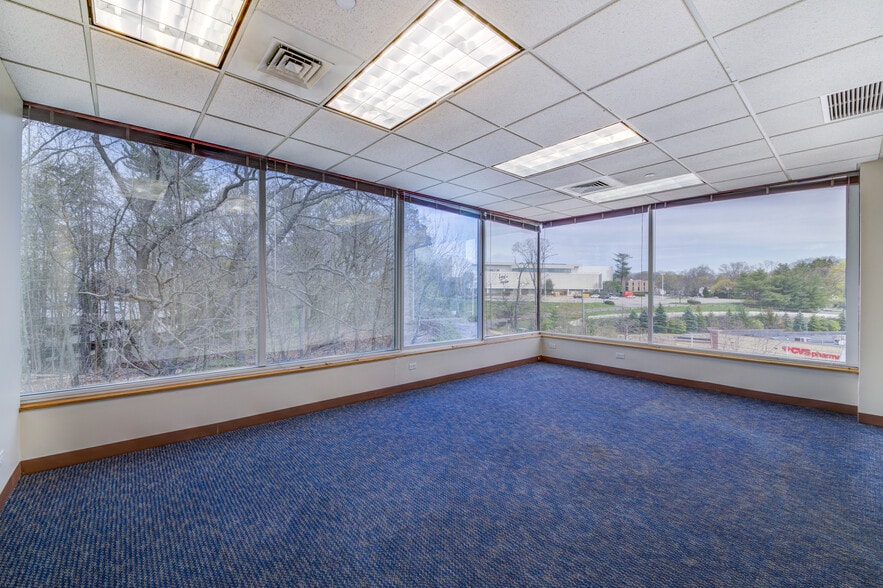 More Photos Of 60 Long Ridge Rd, Stamford Office For Lease