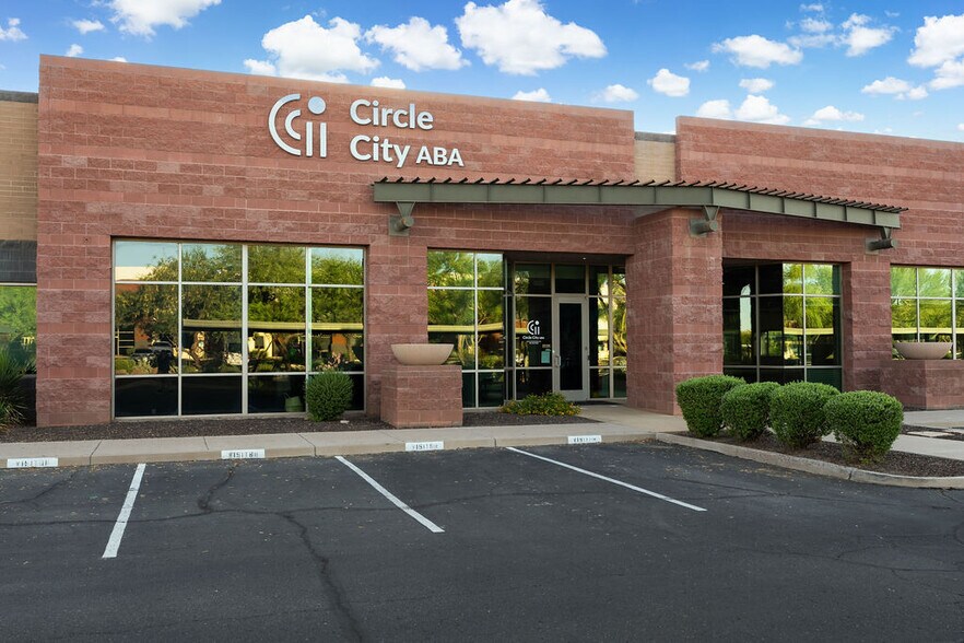 More Photos Of 8454 N 90th, Scottsdale Medical For Lease