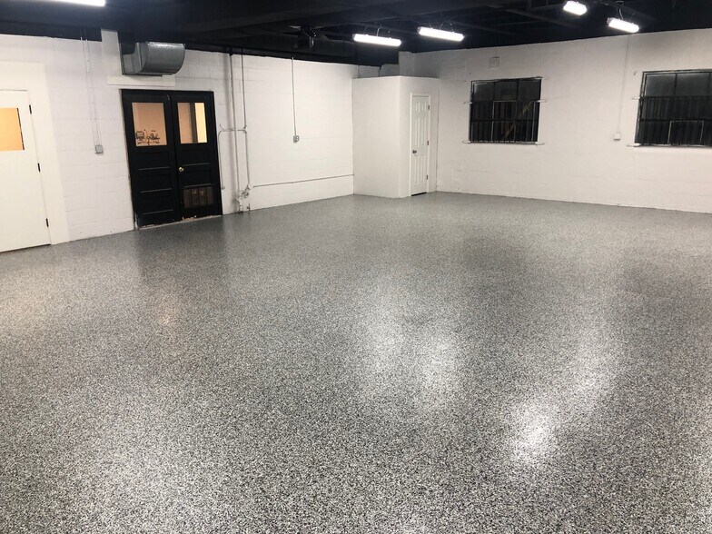 More Photos Of 1015 W Graham Rd, Richmond Office For Lease