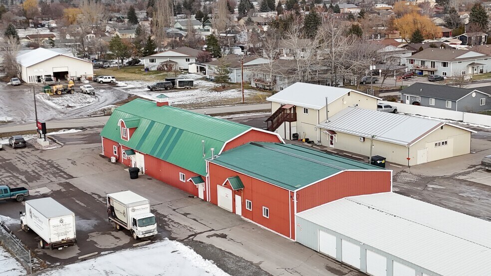 More Photos Of 160 Kelly Rd, Kalispell Flex For Lease