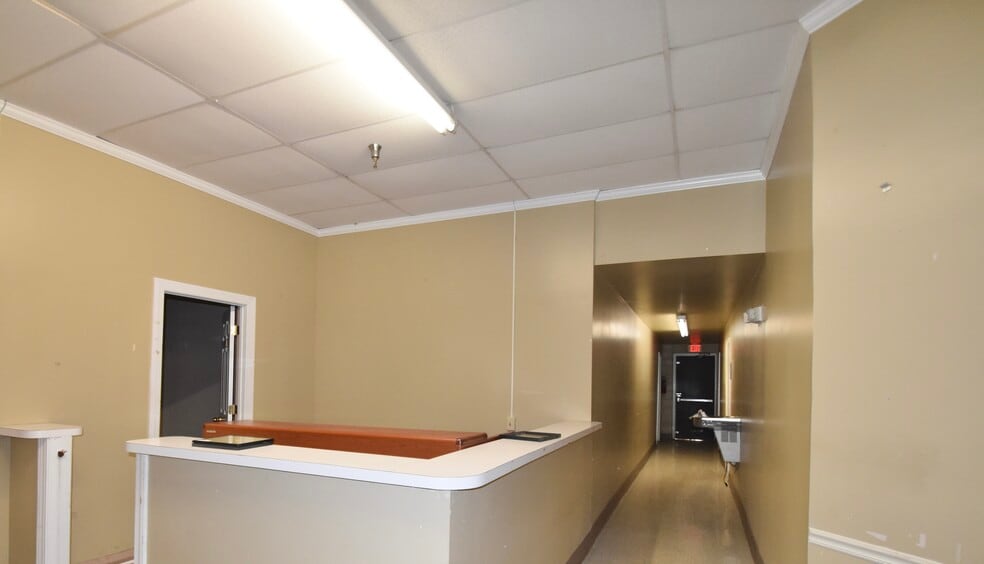More Photos Of 810 E Sunflower Rd, Cleveland Medical For Lease