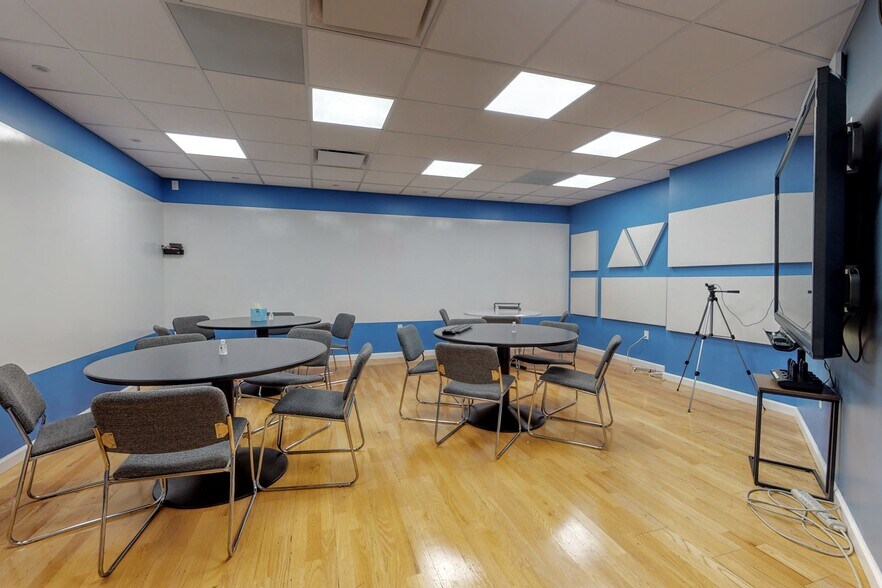 More Photos Of 545 Island Rd, Ramsey Medical For Lease