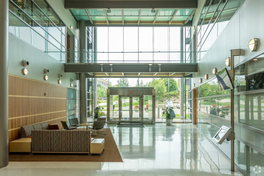 More Photos Of 1000 Oakbrook Dr, Ann Arbor Unknown For Lease