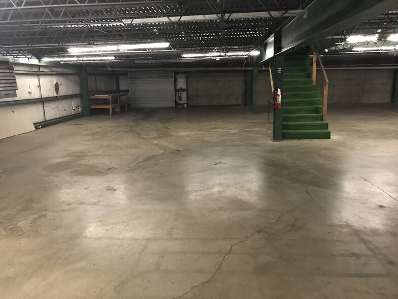 More Photos Of 507 N Gloster St, Tupelo Storefront For Lease