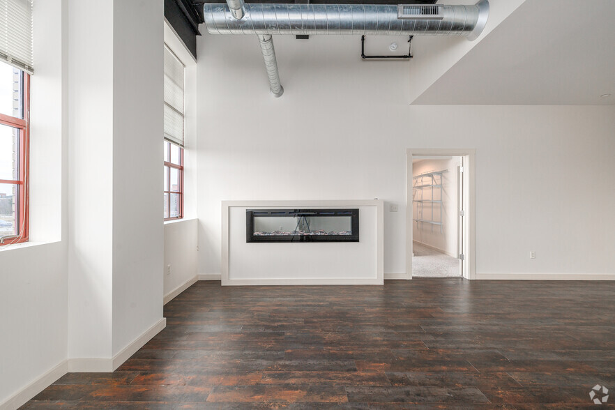 More Photos Of 220 Herald Pl, Syracuse Apartments For Sale