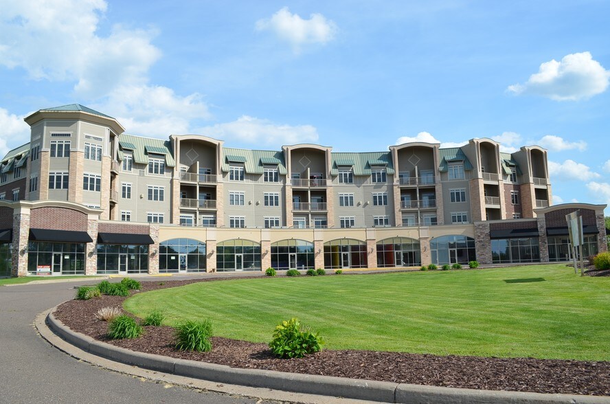 Primary Photo Of 401 Pinnacle Way, Eau Claire Apartments For Lease