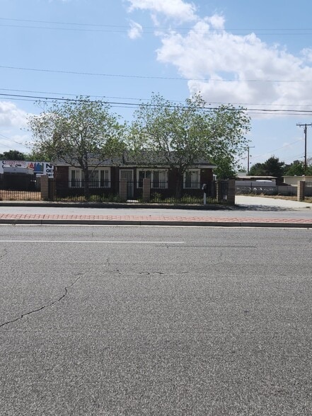 Primary Photo Of 42719 30th St W, Lancaster Office Residential For Sale