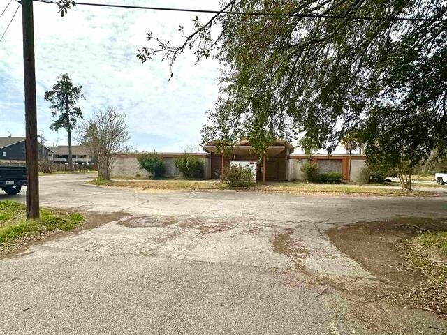 More Photos Of 3000 Cardinal St, Orange Skilled Nursing Facility For Sale