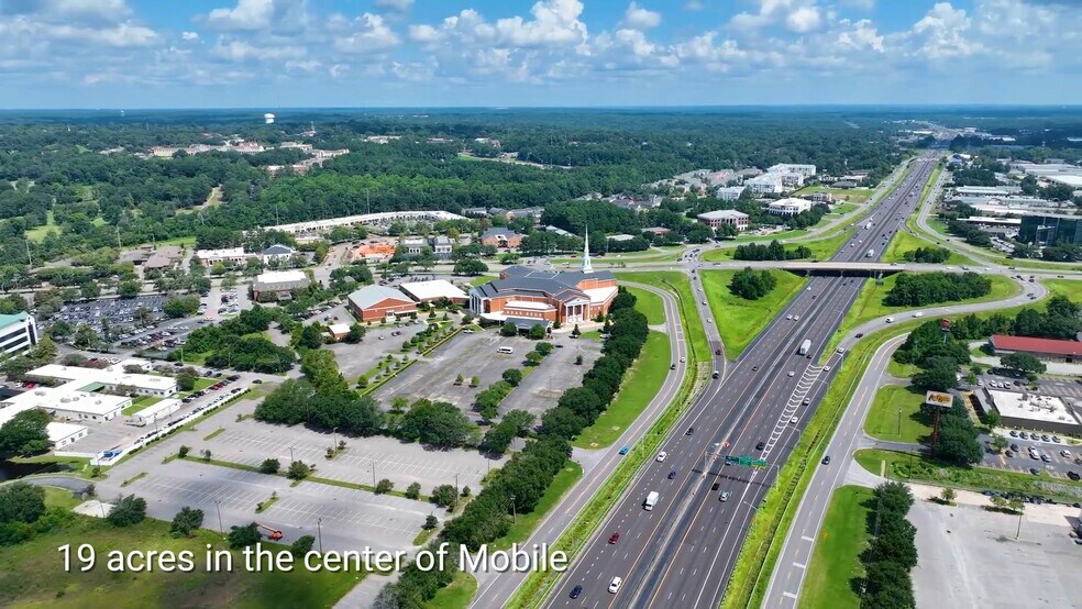Primary Photo Of 3661 Dauphin St, Mobile Religious Facility For Sale