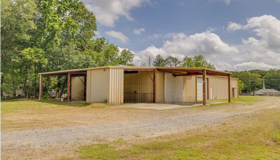 More Photos Of 7603 Old Monroe Rd, Bastrop Specialty For Sale